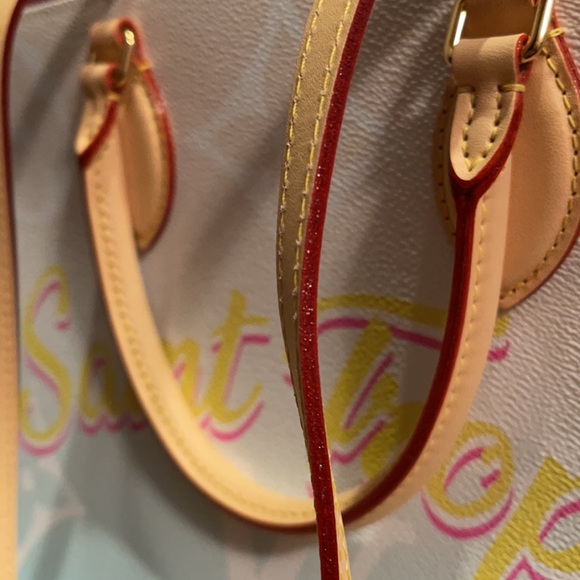 Authentic New Louis Vuitton MAKE ME AN OFFER GM OnTheGo Cities pool St Tropez - Picture 7 of 8